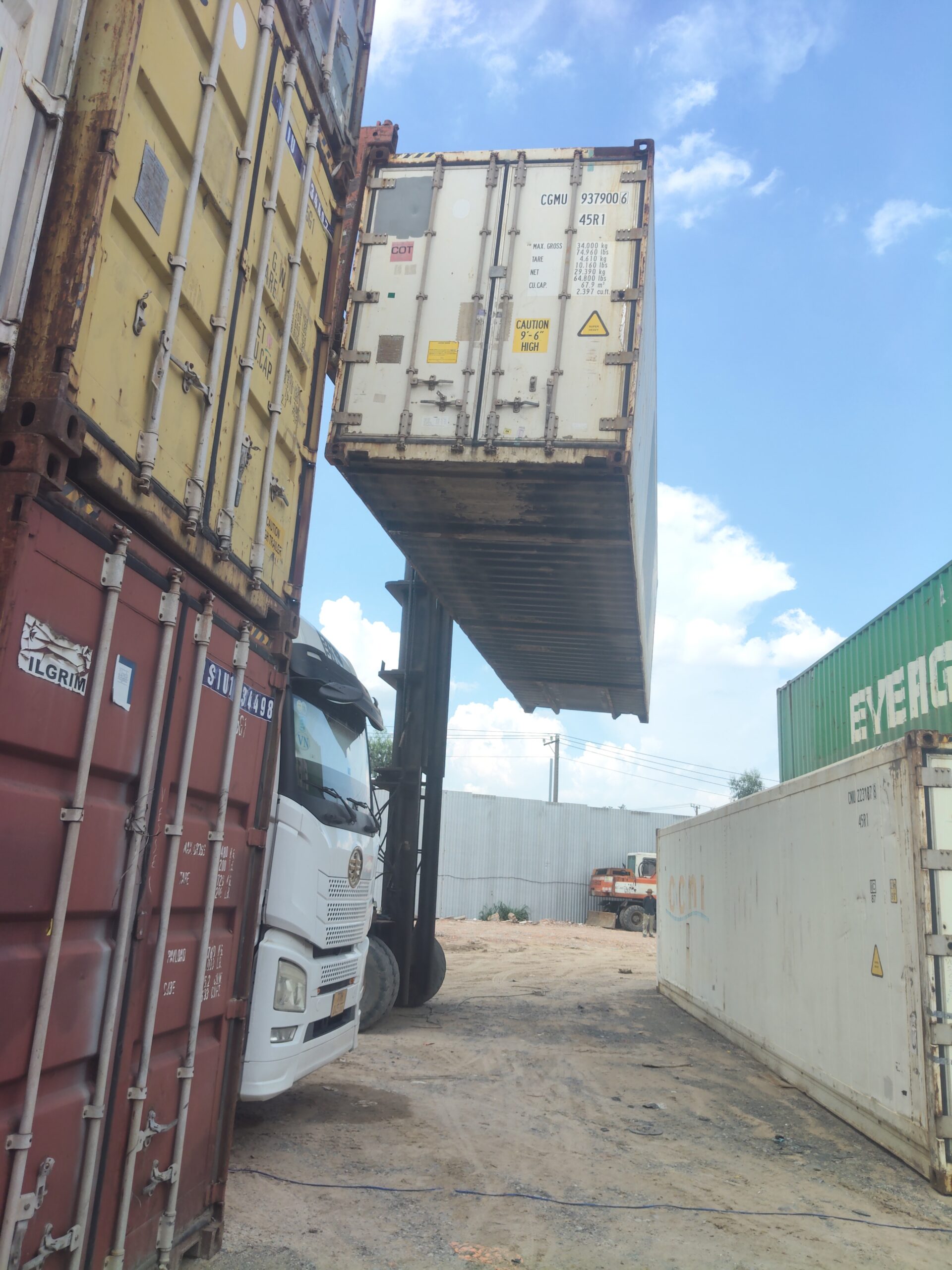 Cung Cấp Lắp Đặt Kho Lạnh Container 20ft 40ft tại Bình Dương và Các Tỉnh