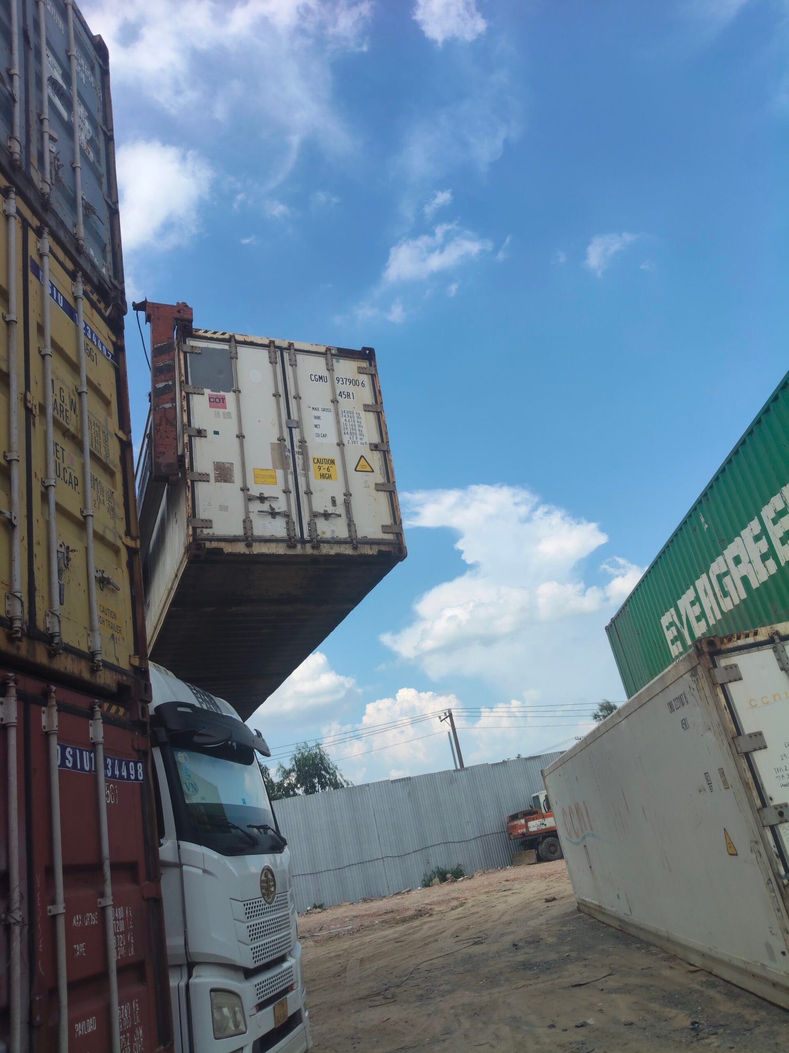 Cung Cấp Lắp Đặt Kho Lạnh Container 20ft 40ft tại Bình Dương và Các Tỉnh